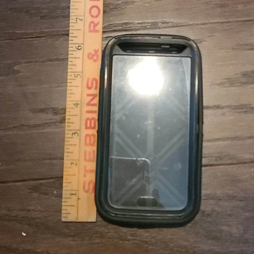 7/15 Otter box case with box